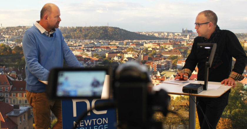 Živě s Ekonomickým magazínem. Tiskovky, konference, přednášky, workshopy