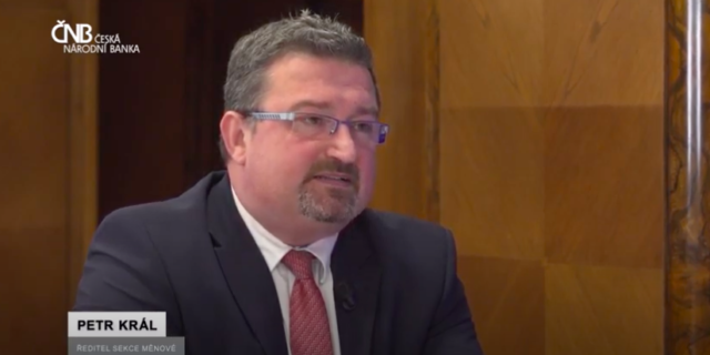 Vlog ČNB: Maastrichtská kritéria a Analýzy sladěnosti (UVNITŘ VIDEO)