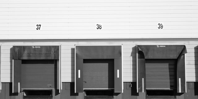 Logistické a průmyslové areály se stávají nejvýnosnějším typem komerčních nemovitostí na českém trhu