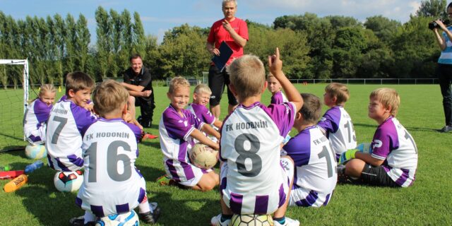 Projekt VZP „Díky za VZPruhu“ chce rozhýbat děti a vyzdvihnout práci trenérů