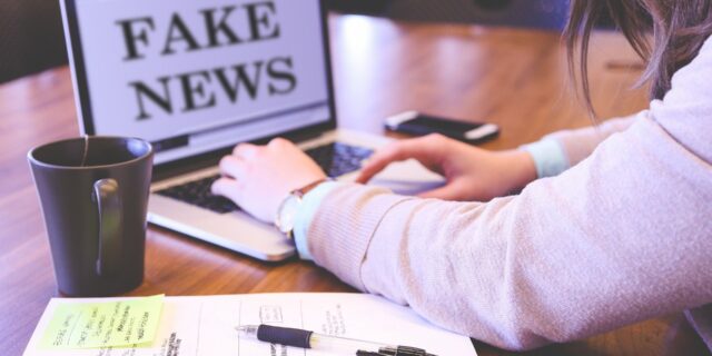 Zdravotnické dezinformace patří k nejnebezpečnějším. S mediální výchovou by se podle odborníků mělo začít co nejdříve