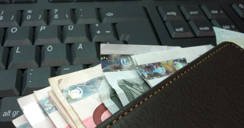 Zaměstnaneckým benefitům v době pandemie vládnou peníze a volný čas