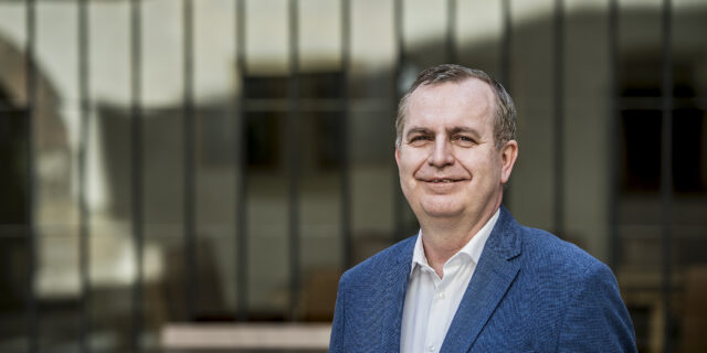 Tomáš Zima: Myslím si, že covid-19 už s námi zůstane a budoucnost záleží na mnoha neznámých