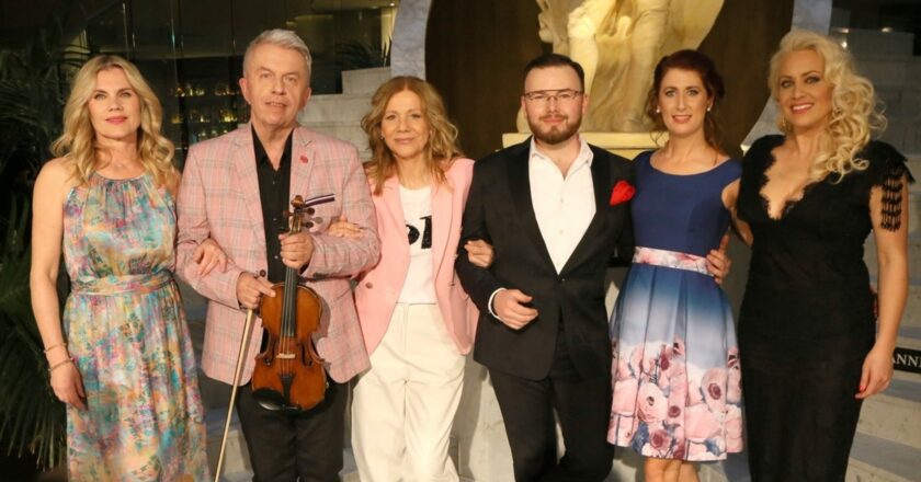 Leona Machálková: Velmi mi chybí divadlo a koncerty, tvořit a být s lidmi