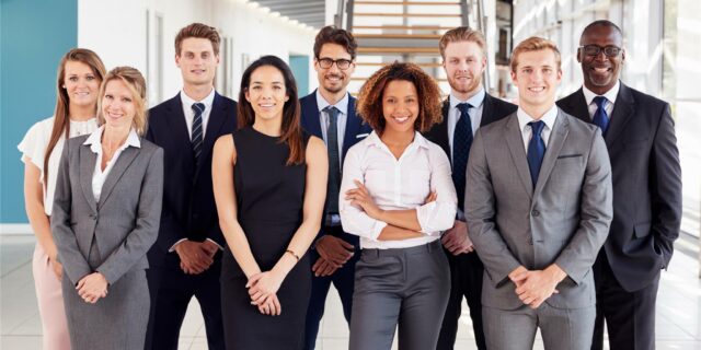 Cizinci si u nás vydělají až třikrát více než doma