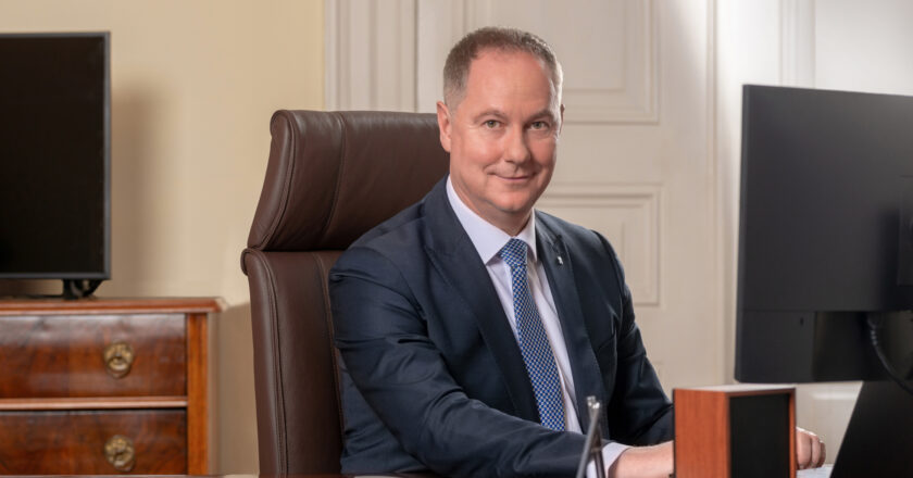 Petr Gazdík: Zvýšit prestiž učitelské profese je práce na roky, na to jedno volební období nestačí