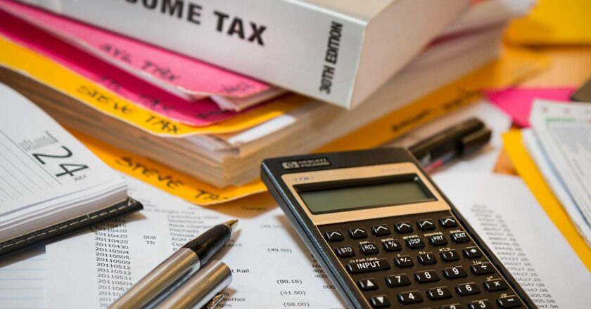 Konec lhůty pro podání přiznání s daňovým poradcem se blíží. Víte jak postupovat?