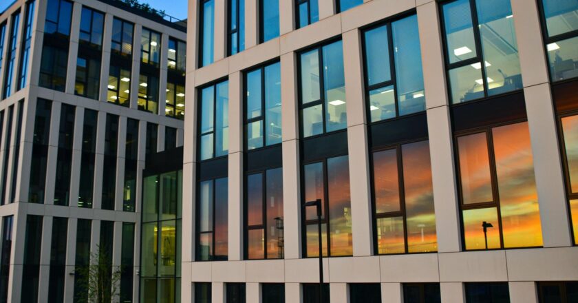 Investoři do komerčních nemovitostí nadále považují střední a východní Evropu za atraktivní region