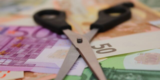 Schmarcz: Ekonomická krize způsobená EU je daleko horší, než ta klimatická