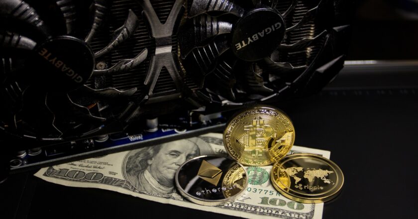 Rizika a příležitosti na trhu s kryptoměnami v roce 2023