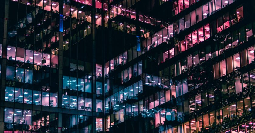 Objem investic do komerčních nemovitostí v ČR dosáhl vloni 1,62 miliardy eur, nejméně od roku 2013