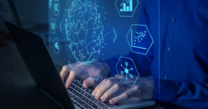 IT konzultanti mohli v dubnu nastoupit za skokově vyšší odměnu