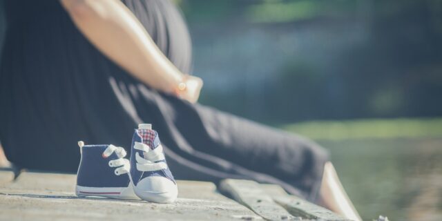 Jste OSVČ a chcete dítě? Začněte investovat co nejdřív, nebo na slušnou mateřskou nedosáhnete