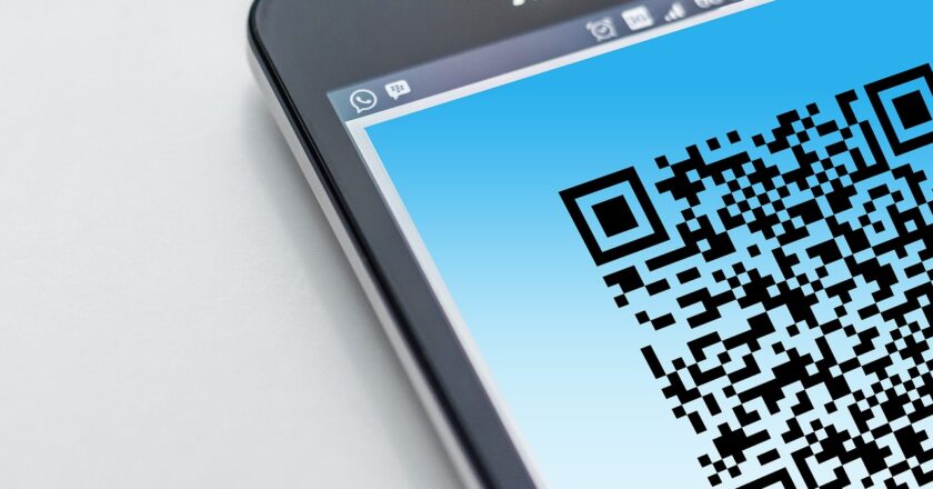 Nejoblíbenější bankovní inovací je platba QR kódem, mladí Češi uvažují o víceměnových účtech