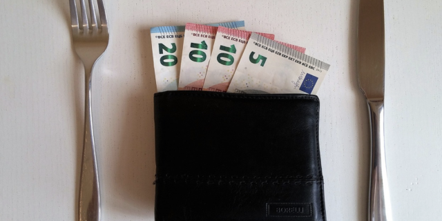 Komentář Radomíra Jáče k průměrné mzdě v ekonomice v ČR v 2Q 2023