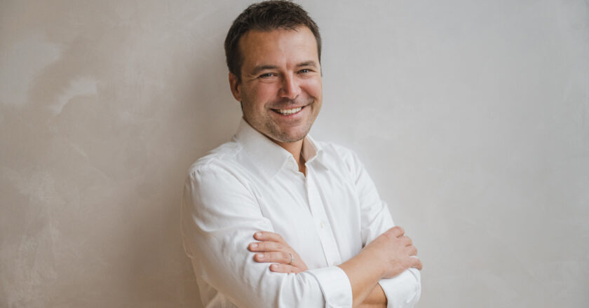 Sazka zefektivňuje péči o zákazníky. Novou divizi povede David Schenk