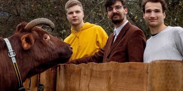 Adam Klásek: Náš obojek je navržen tak, aby farmáři šetřil náklady a pomáhal s managementem stáda skotu