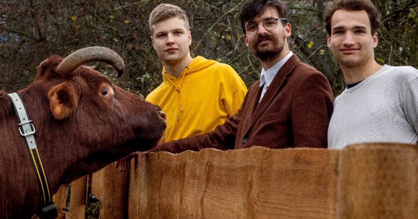 Adam Klásek: Náš obojek je navržen tak, aby farmáři šetřil náklady a pomáhal s managementem stáda skotu