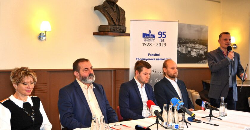 FTN a Pražské vodovody a kanalizace představili projekt nové čistírny nemocničních odpadních vod za použití unikátních technologií, a to díky Norským fondům! 