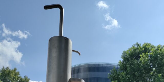 Mlžítka a osvěžítka od PVK obsadily pražské ulice