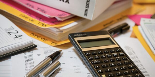 Významné daňové změny pro rok 2025: nová pravidla pro zaměstnance, podnikatele i investory