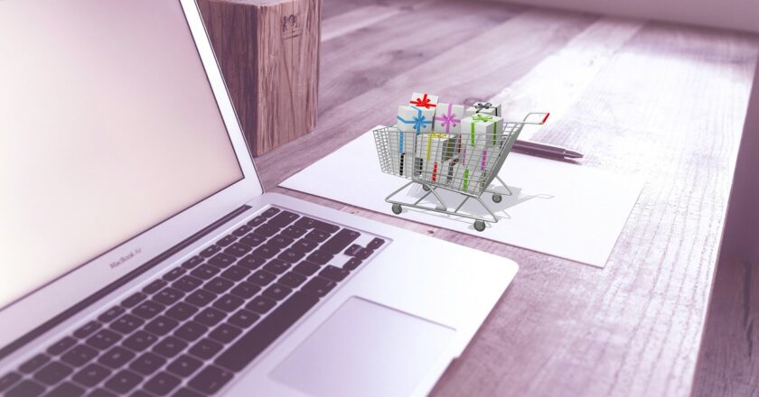 Česká e-commerce ožívá a míří k obratu 200 mld. korun