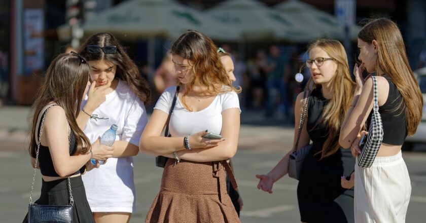 Letní brigády nově už od 14 let: nová pravidla, ale i omezení